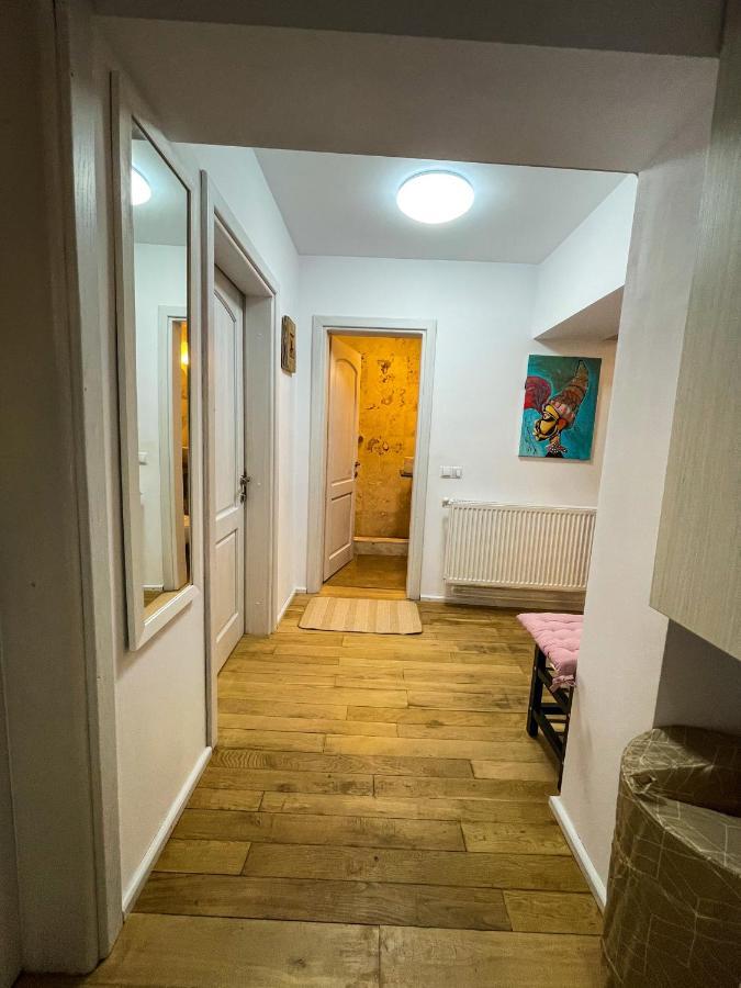 Tudor'S Apartment บูคาเรสต์ ภายนอก รูปภาพ