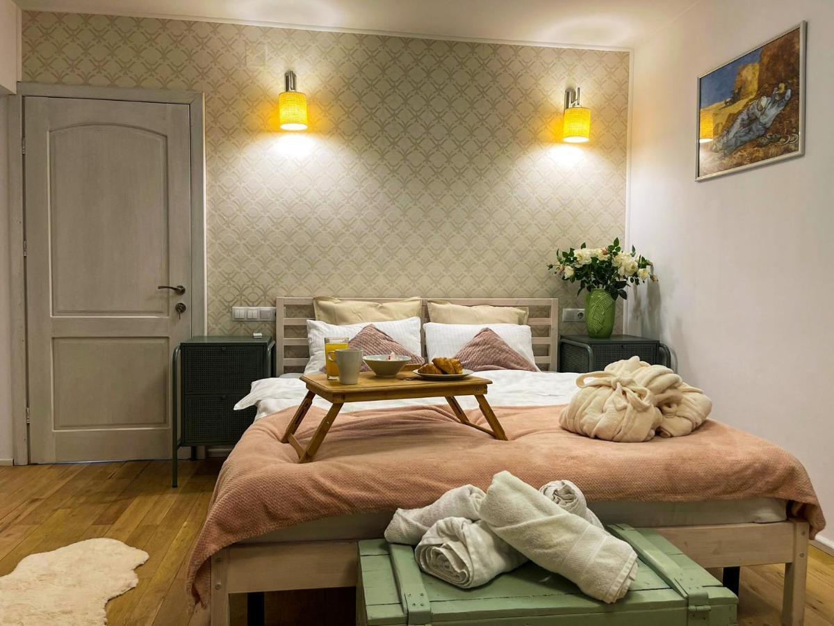 Tudor'S Apartment บูคาเรสต์ ภายนอก รูปภาพ