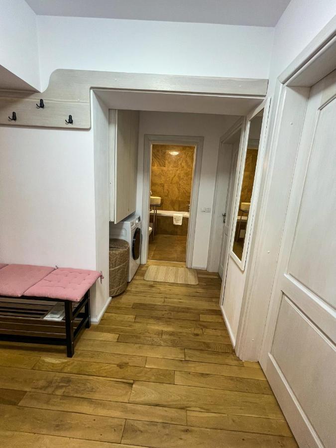 Tudor'S Apartment บูคาเรสต์ ภายนอก รูปภาพ